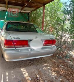 تۆیۆتا کراون